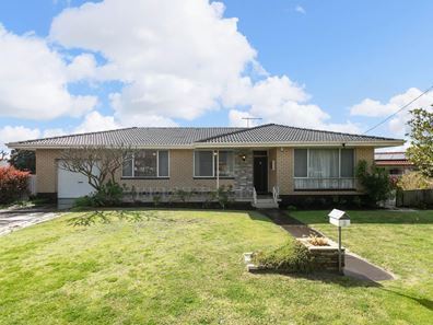 3 RUMBLE STREET, Morley WA 6062