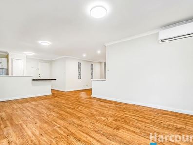 27 Whiston Crescent, Clarkson WA 6030
