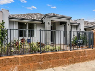 4 Splendour Road, Baldivis WA 6171
