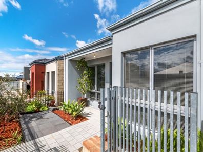 52 Pomelaa Way, Clarkson WA 6030