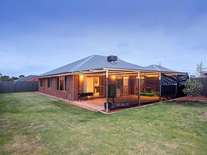 3 Amergin Street, Aveley WA 6069