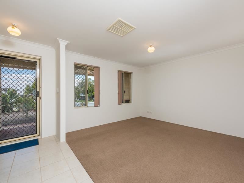 9 Chisholm Way, Balga WA 6061