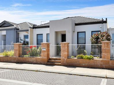 8 Cuddlepie Turn, Banksia Grove WA 6031