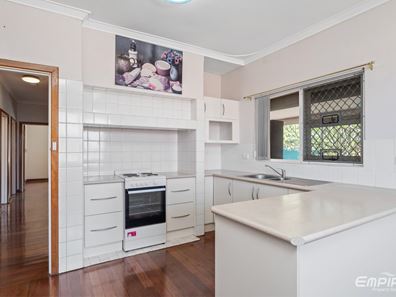 175 Clontarf Road, Hamilton Hill WA 6163