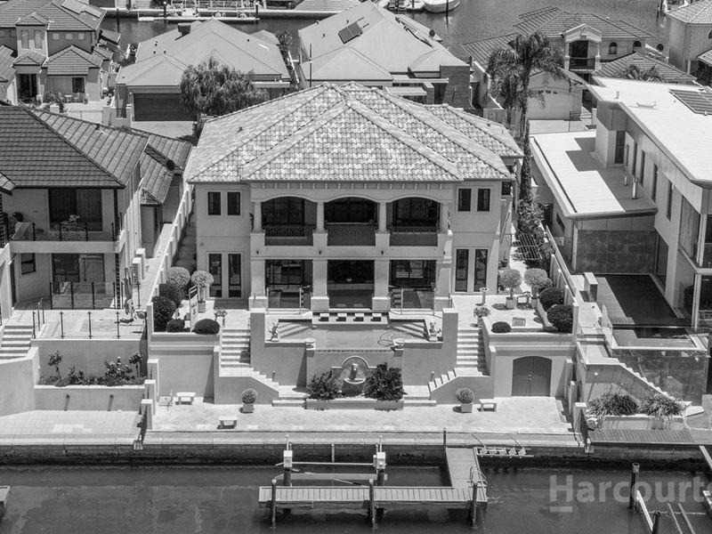 3 Finistere Island Retreat, Halls Head WA 6210