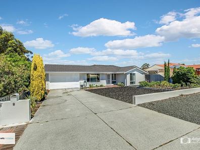 8 The Avenue, Alexander Heights WA 6064