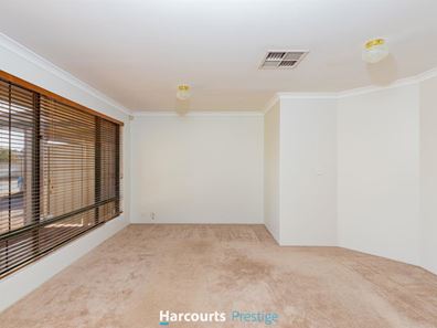 15 Bengalla Boulevard, Canning Vale WA 6155