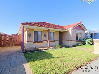 17 Oceanrunner Bvd, Shoalwater WA 6169