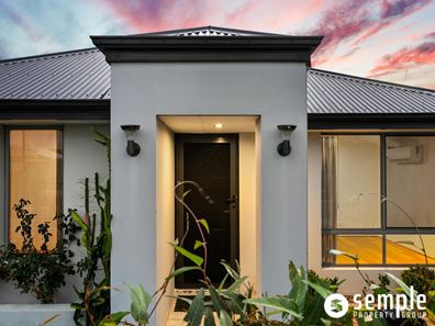 9 Biche Lane, Success WA 6164