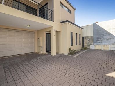 4/136 Green Street, Joondanna WA 6060