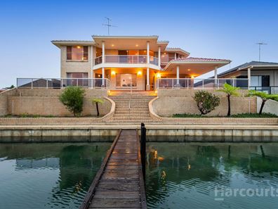 30 Cambria Island Retreat, Halls Head WA 6210
