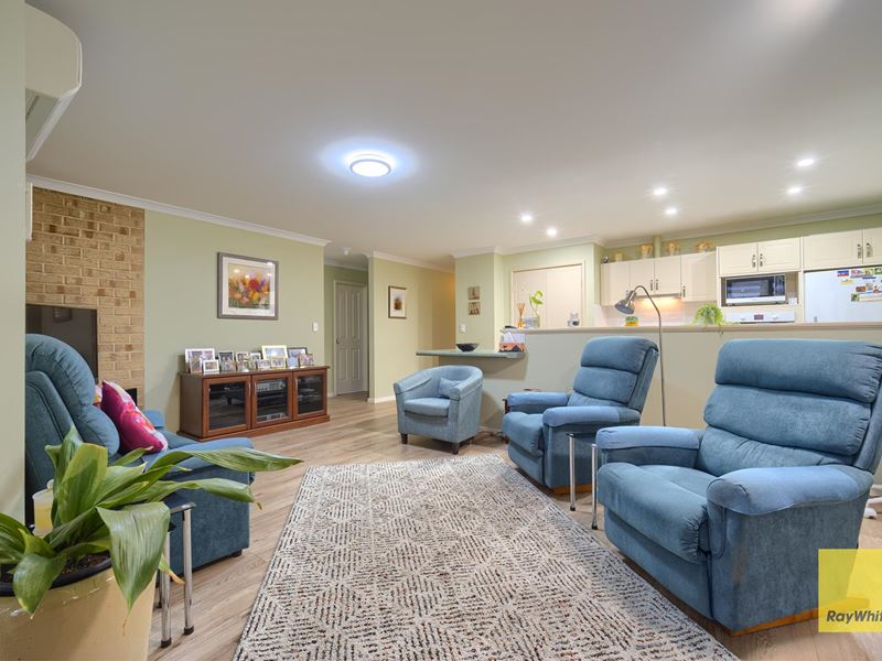 35 Anchorage Vista, Bayonet Head