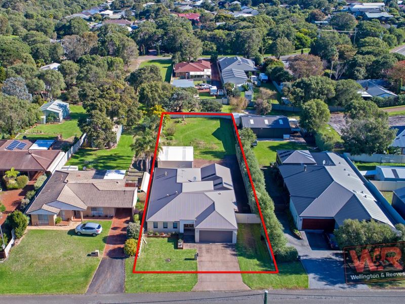 6 O'Connell Street, Little Grove