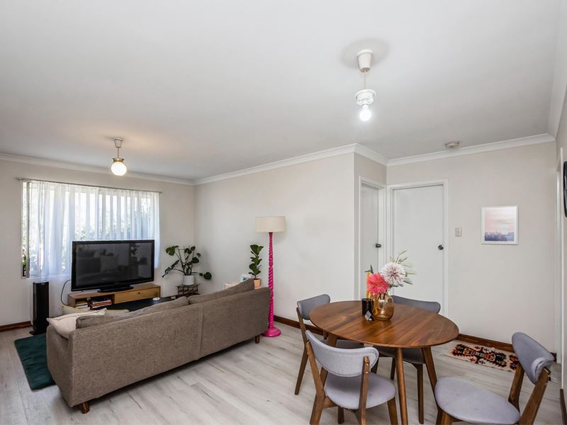 4a Seabrook  Way, Dianella