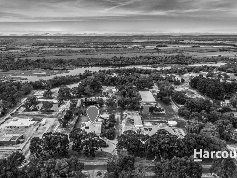 287 Evergreen Loop, Stake Hill