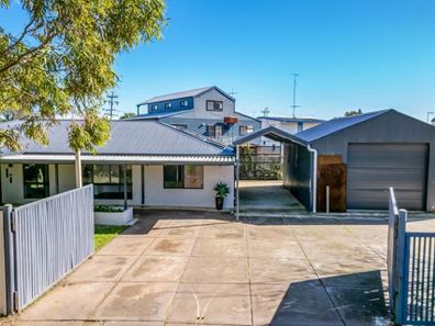 20 Madora Beach Road, Madora Bay WA 6210