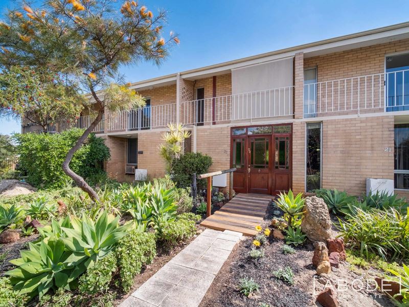 22/321 Harborne Street, Glendalough WA 6016