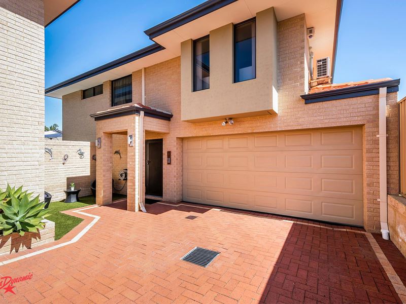 135C Hillsborough Drive, Nollamara WA 6061