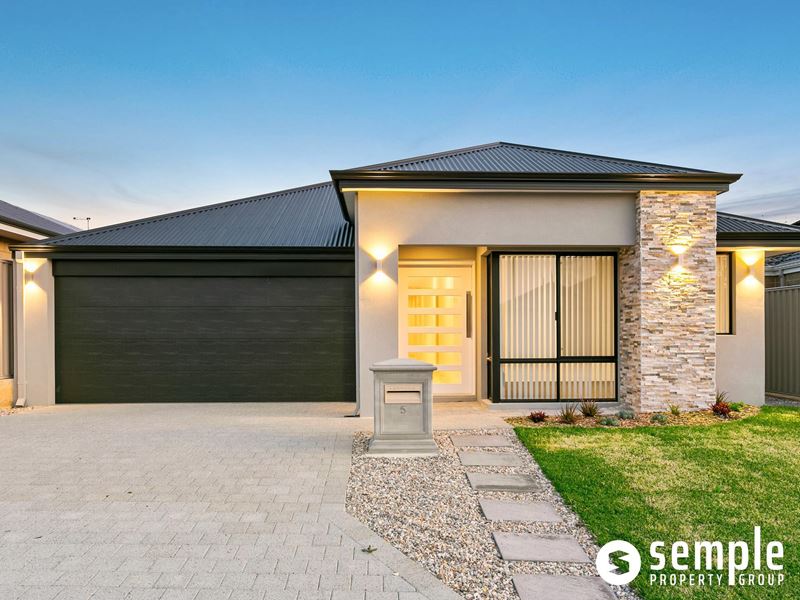 5 Muirfield Avenue, Success WA 6164