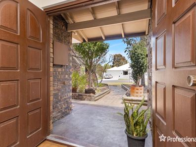 4 Kensal Green Way, Kingsley WA 6026