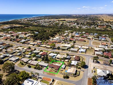 4 Canny Place, Port Denison WA 6525