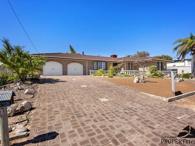 4 Canny Place, Port Denison WA 6525