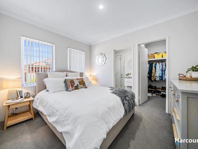 16/25 Siderno Rise, Hocking WA 6065