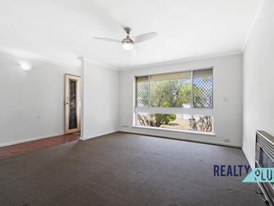 21 Fitzwater Way, Spearwood WA 6163