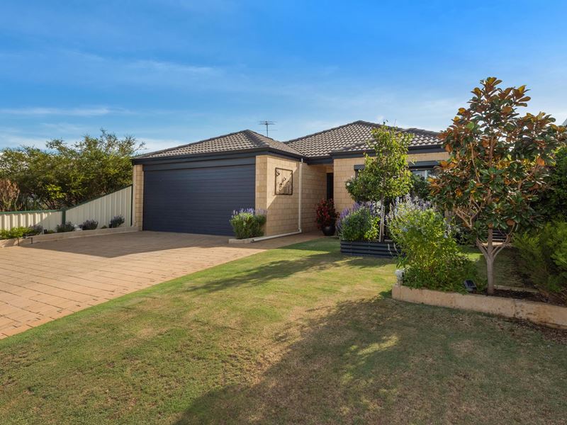 4 Seashells Crescent, Singleton WA 6175