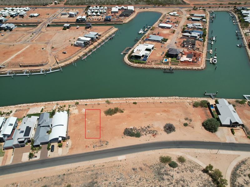 102 Madaffari Drive, Exmouth