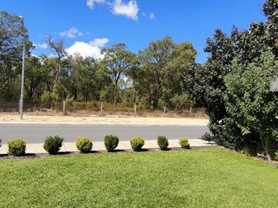 19 Ballybofey Loop, Bullsbrook WA 6084