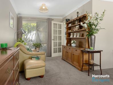 10 Hartland Way, Warnbro WA 6169