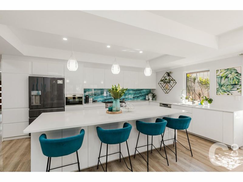 7 Mercer Court, Leda