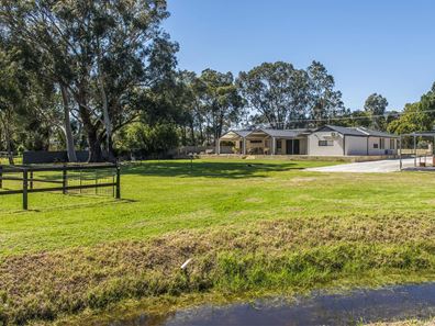 109 Bromley Road, Herne Hill WA 6056