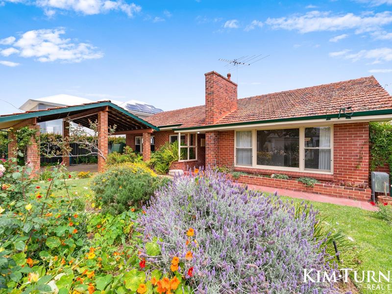 19 Kemmish Crescent, Melville