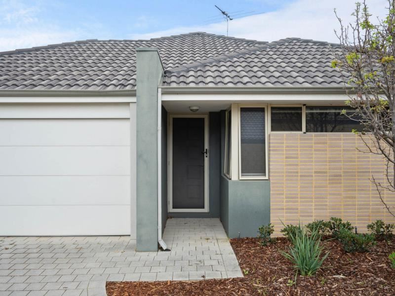 13/17 Wattle Mews, Hocking
