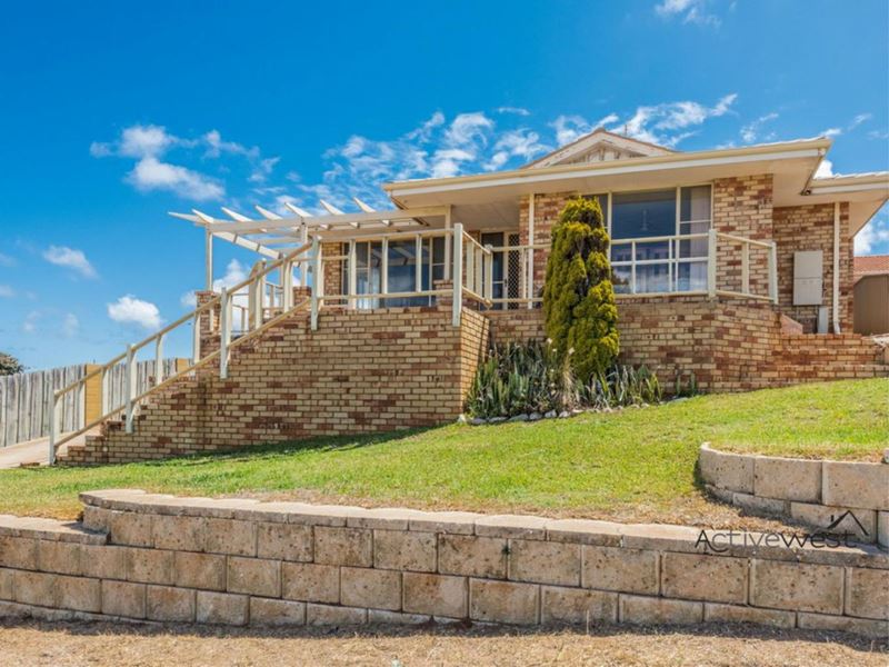 11 Barrett Drive, Mount Tarcoola WA 6530