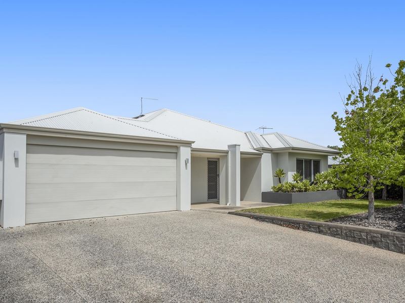 3 Traviata Crescent, The Vines
