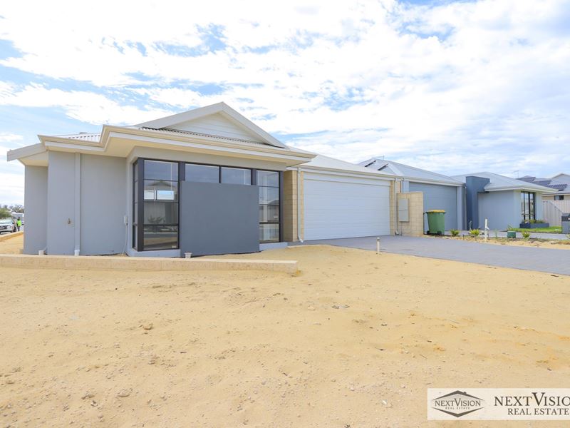 17 Fragrant Street, Hammond Park