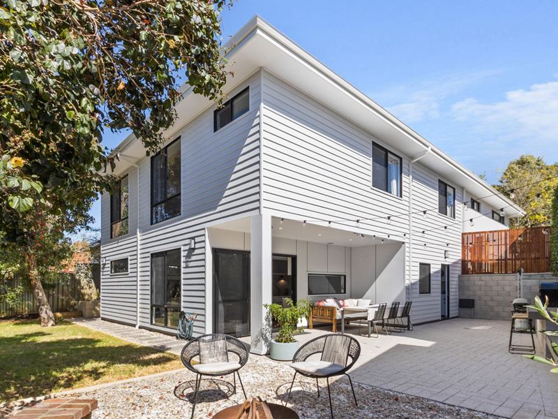 13 Hawkins Street, Embleton