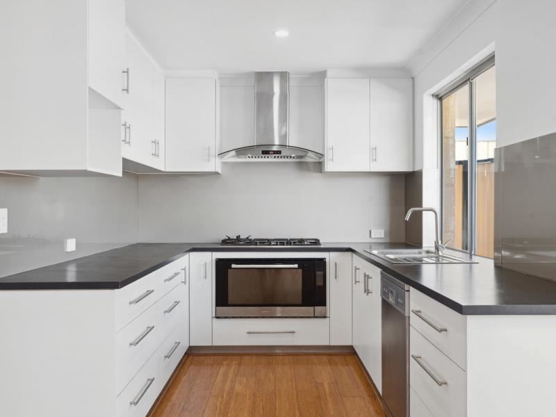 85 Conidae Drive, Heathridge