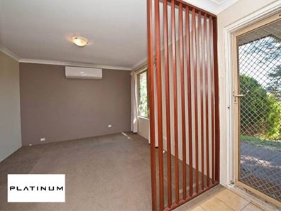 4 Mandarin Court, Craigie WA 6025