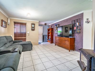 15 Jurien Close, Warnbro WA 6169