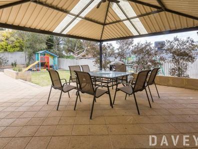 4 Garton Place, Duncraig WA 6023