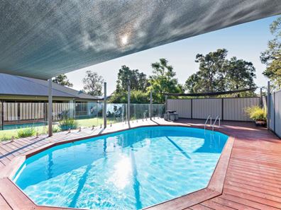 30 Aulini Drive, Bedfordale WA 6112