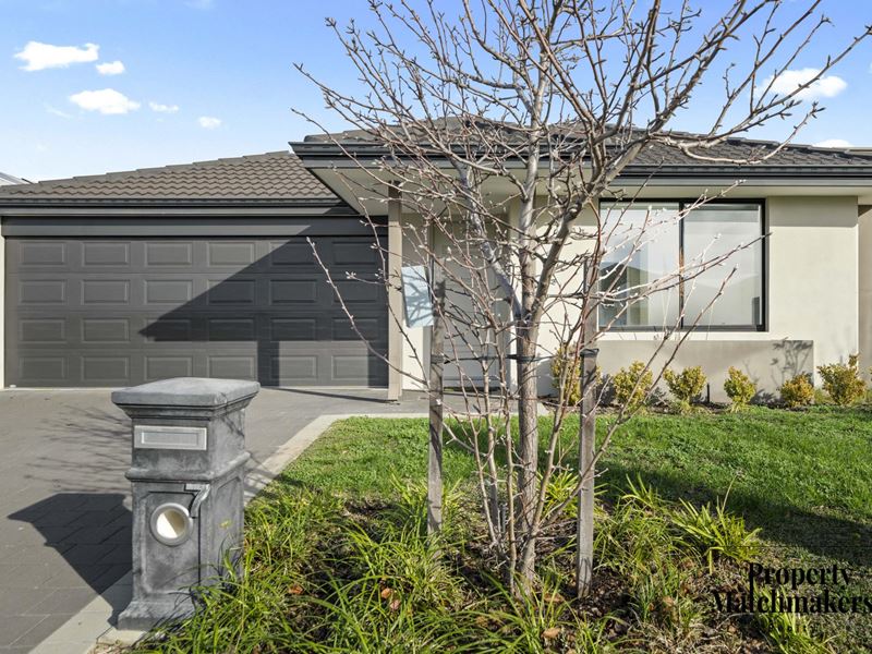 7 Musing  Way, Aveley