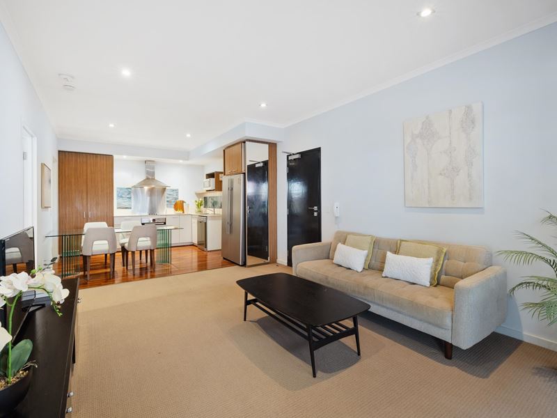 2/474 Murray Street, Perth
