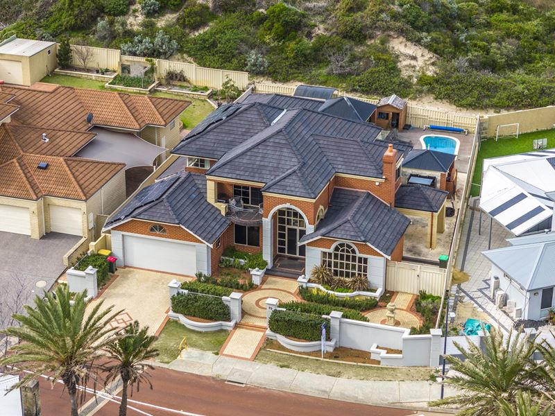 99 San Javier Circle, Secret Harbour