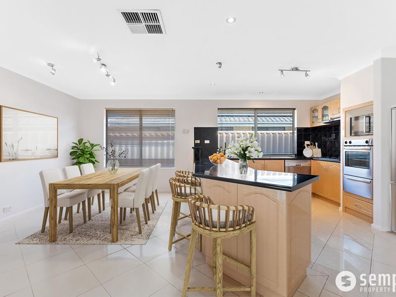 2 Jativa Lane, Port Kennedy