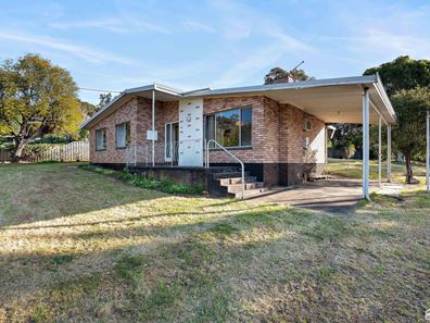 5 Ellis Road, Mount Nasura WA 6112